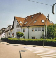 Wohn- u. Gesch.haus Hartkirchstr. FR